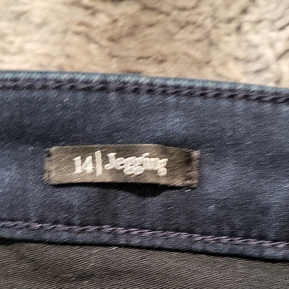 Talbots Women's Dark Blue Skinny Jeans - Picture 6 of 9